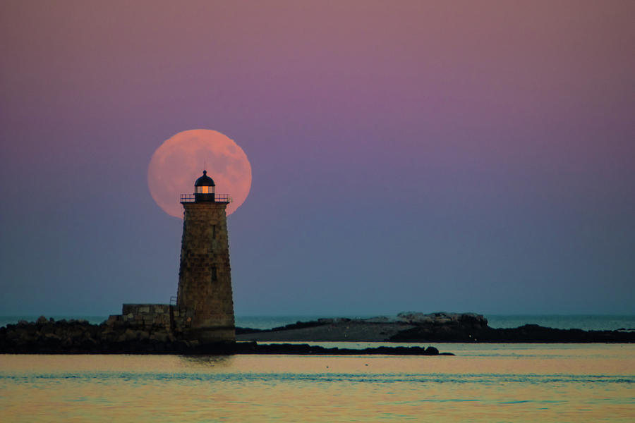 Sunset At Whaleback Lighthouse In Maine Photograph