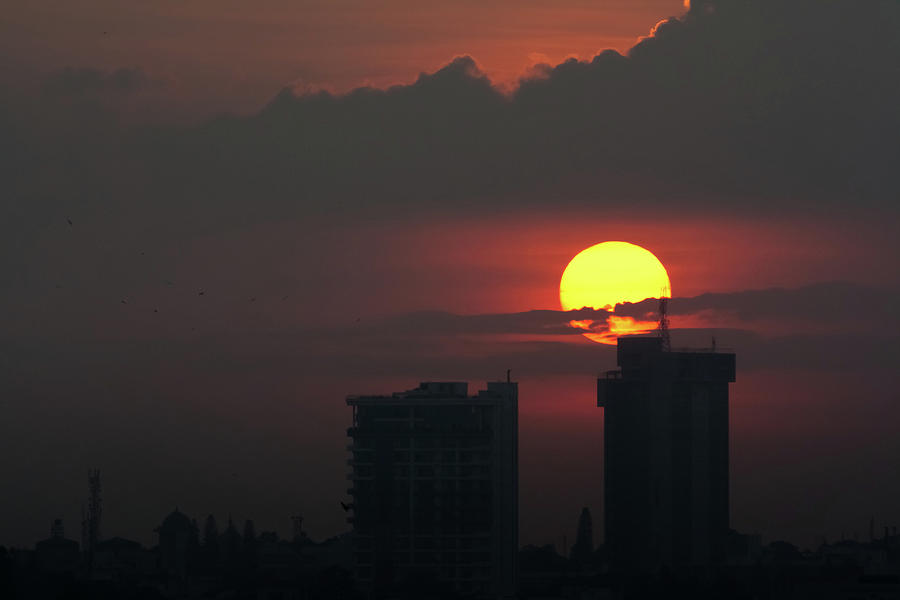 Sunset In The City Photograph by Nishanth Jois