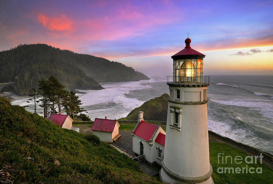 Sunset at Heceta Head Lighthouse on Oregon Coast Photograph by Tom Schwabel
