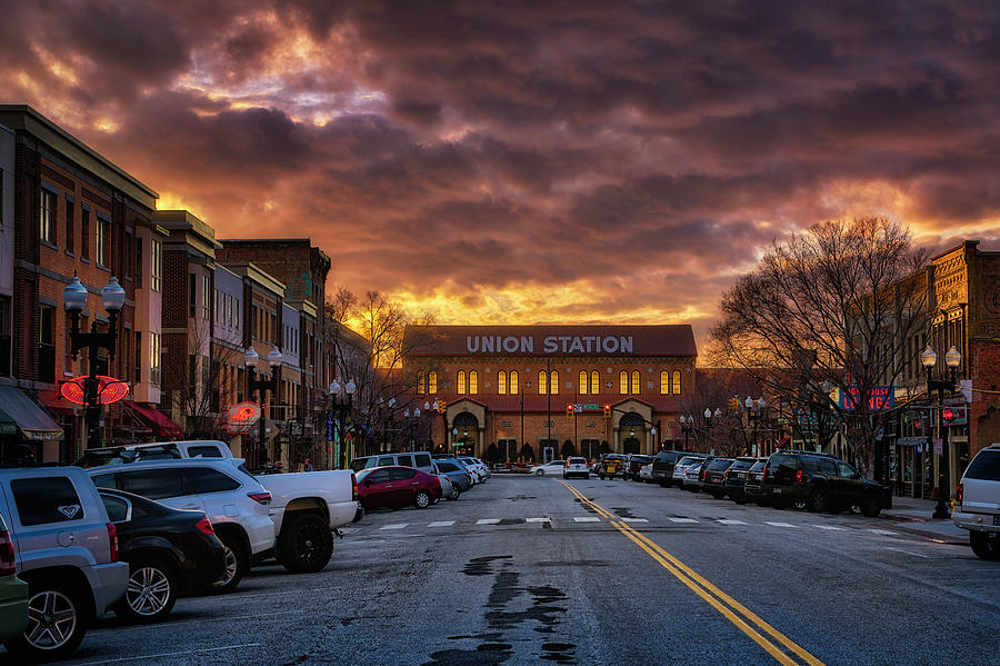 Sunset Photograph - Sunset on 25th Street by Michael Ash