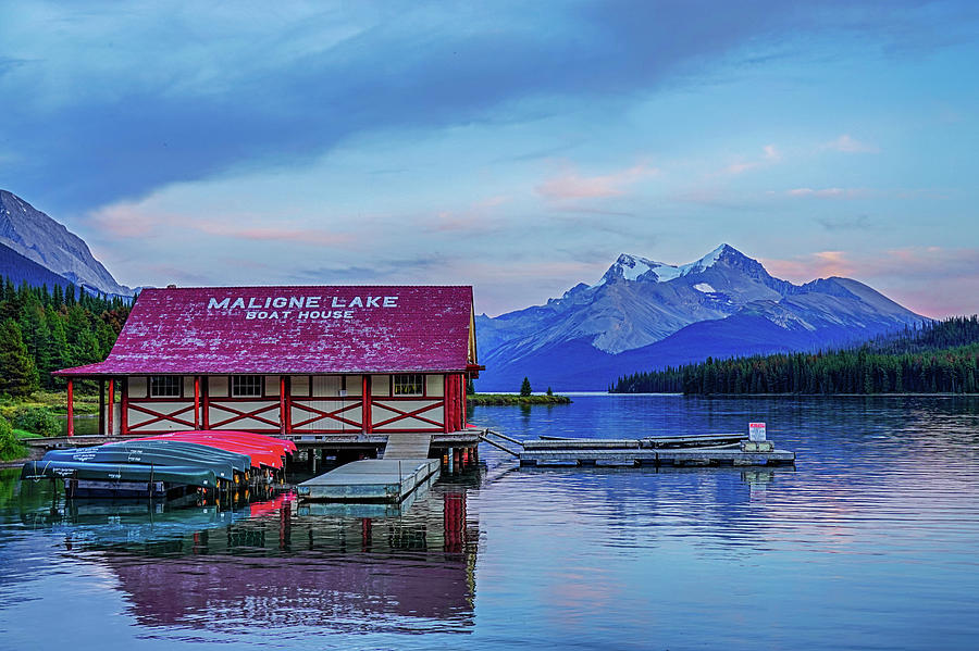 Sunset on Maligne Lake Jasper National Park Albert Canada Canadian Rockies Photograph by Toby McGuire
