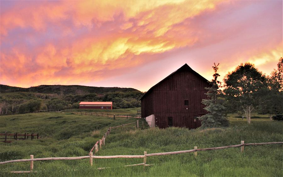 Sunset On The Ranch Photograph by Larry Kniskern