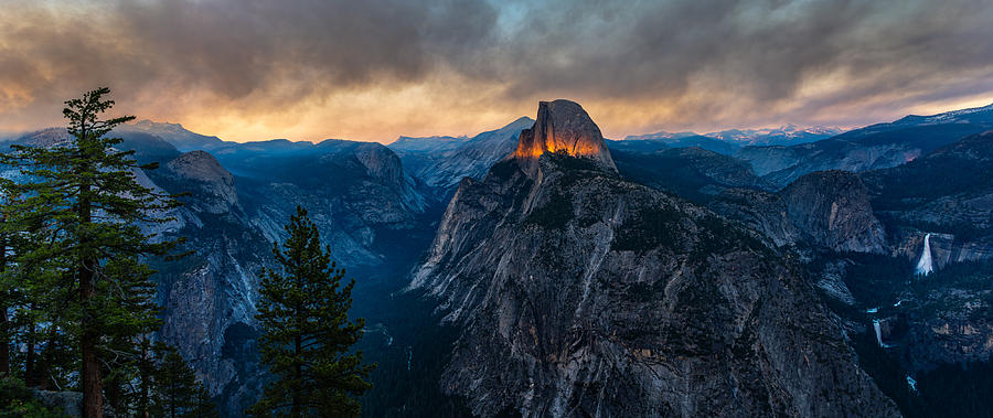 Yosemite National Park Photograph - Sunset View From Glacier Point by Ning Lin