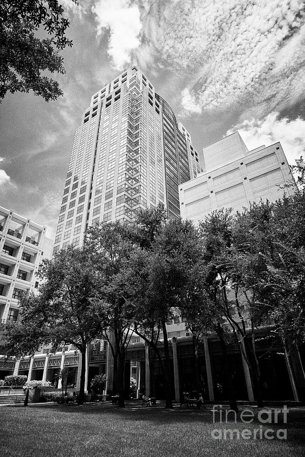 Suntrust tower building Orlando Florida USA Photograph by Joe Fox - Pixels