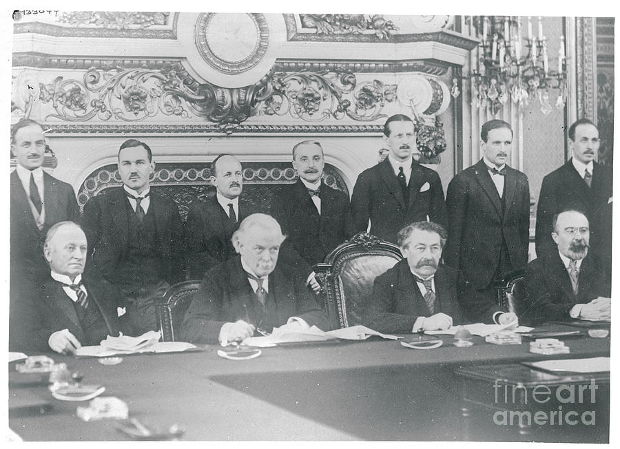 Supreme Allied Council In Session Photograph by Bettmann