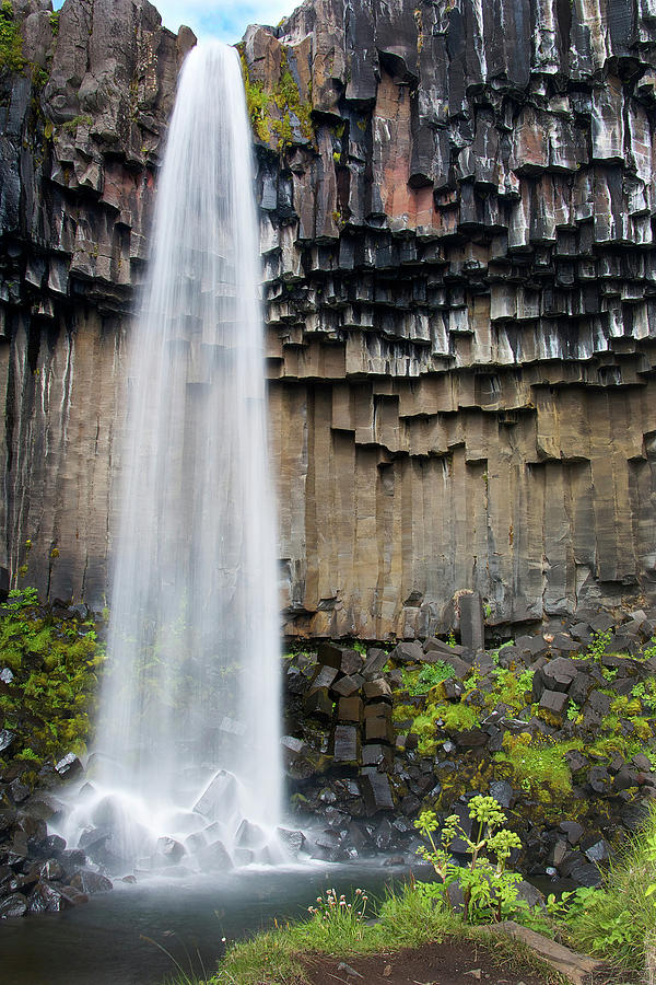 Svartifoss Waterfall With Basalt Columns, Skaftafell National Park ...