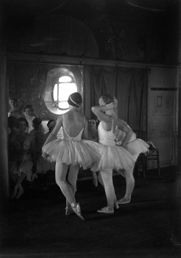 Swan Lake Photograph by Alfred Eisenstaedt