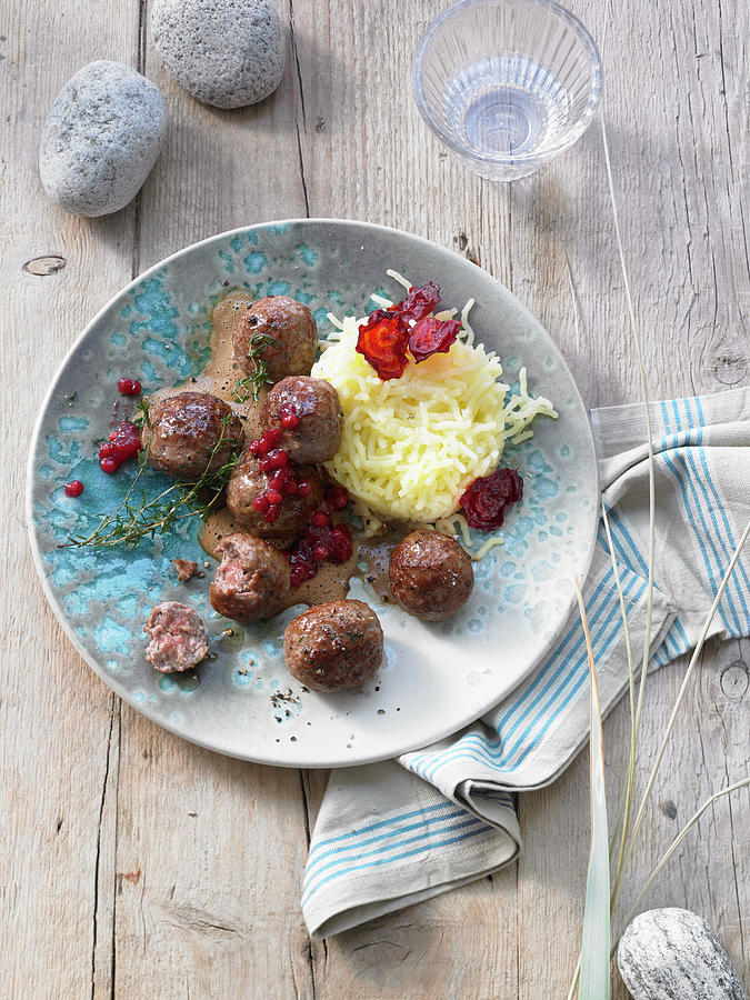 Swedish Meatballs With Mashed Potatoes, Beetroot Crisps And ...