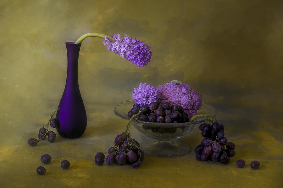 Flower Photograph - Sweet Grape by Lydia Jacobs