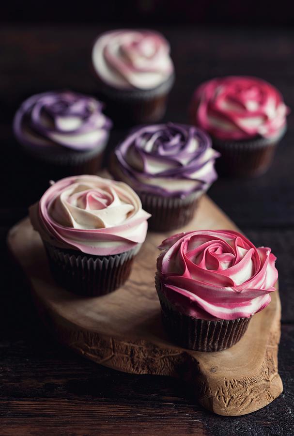 Sweet Roses Cupcpakes On The Wooden Board Photograph by Ltummy