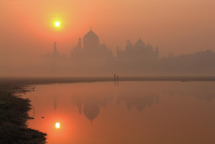 Taj Mahal At Sunrise India Digital Art by Gunter Grafenhain