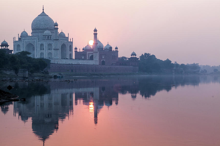 Taj Mahal, India Digital Art by Tim Draper