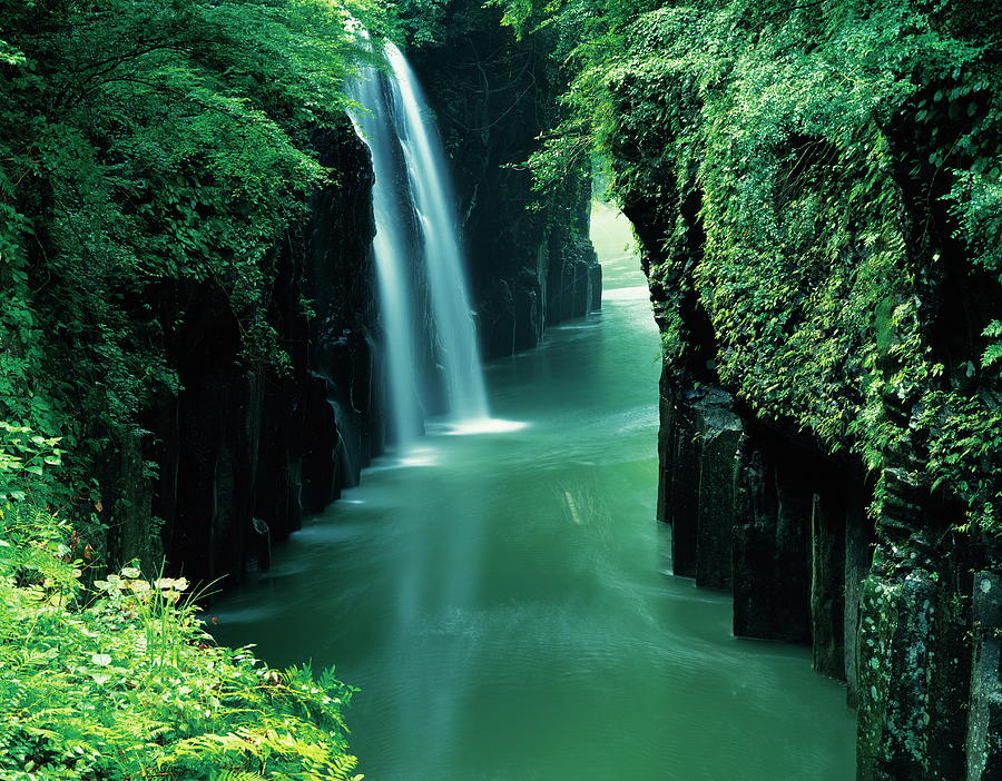 Takachiho Gorge, Miyazaki Prefecture Photograph by Gyro Photography/amanaimagesrf