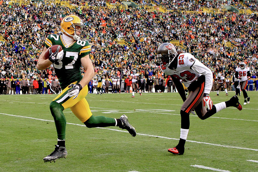 Tampa Bay Buccaneers V Green Bay Packers Photograph by Matthew Stockman