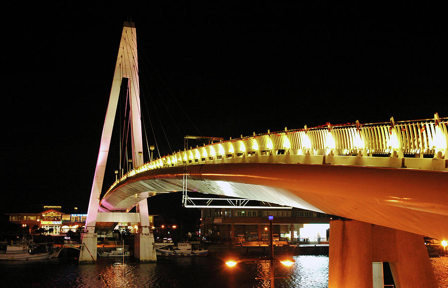 Tamsui Bridge by Alton Thompson (alton's Images)