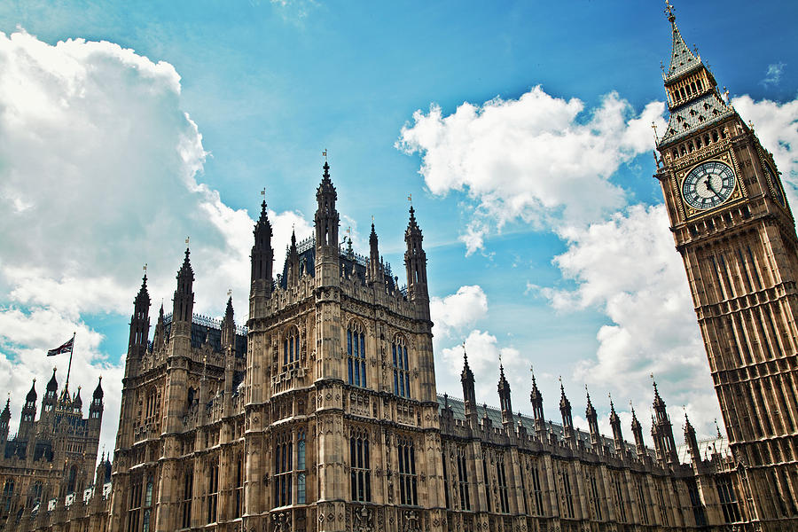 Big Ben Photograph - Tea Time With Big Ben At Westminster II by Kamil Swiatek