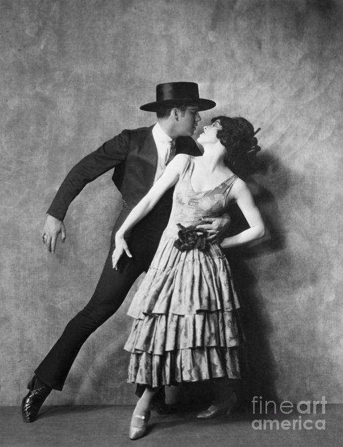 Ted Shawn And Martha Graham Dancing Photograph by Bettmann
