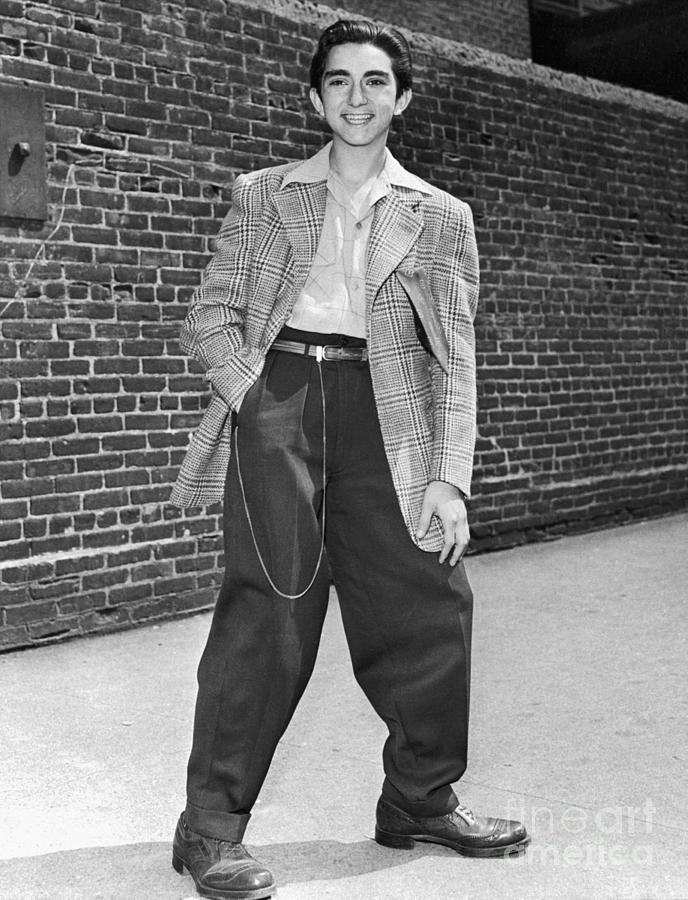Teen In Snazzy Zoot Suit Photograph by Bettmann