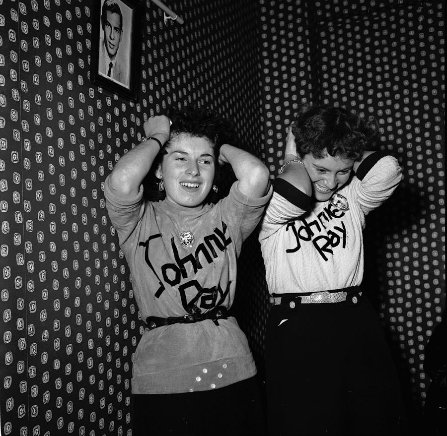 Teenage Fans Photograph by John Firth