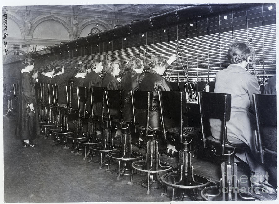 Telephone Swichboard, Women Working Photograph by Bettmann
