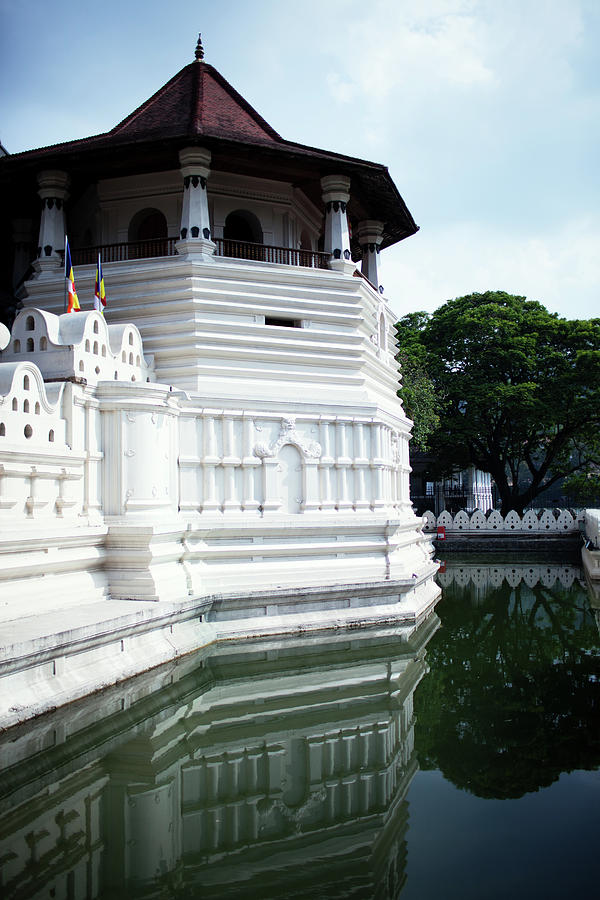 Temple Of The Tooth In Kandy, Sri Lanka Photograph by Xsandra