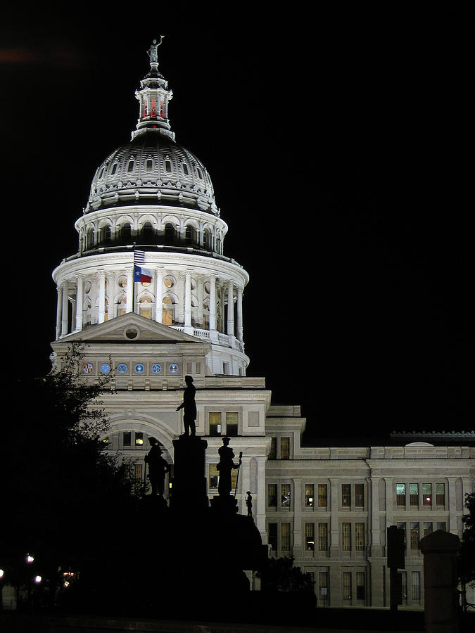 Texas Capitol - Austin Photograph by Borsheim