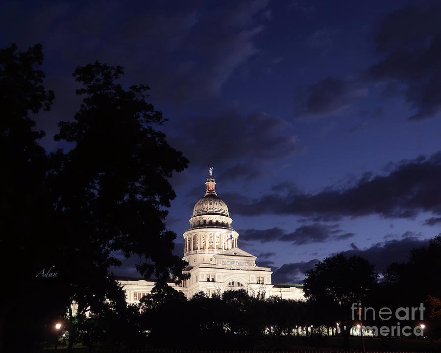 Texas State Capital Dawn Photograph by Felipe Adan Lerma