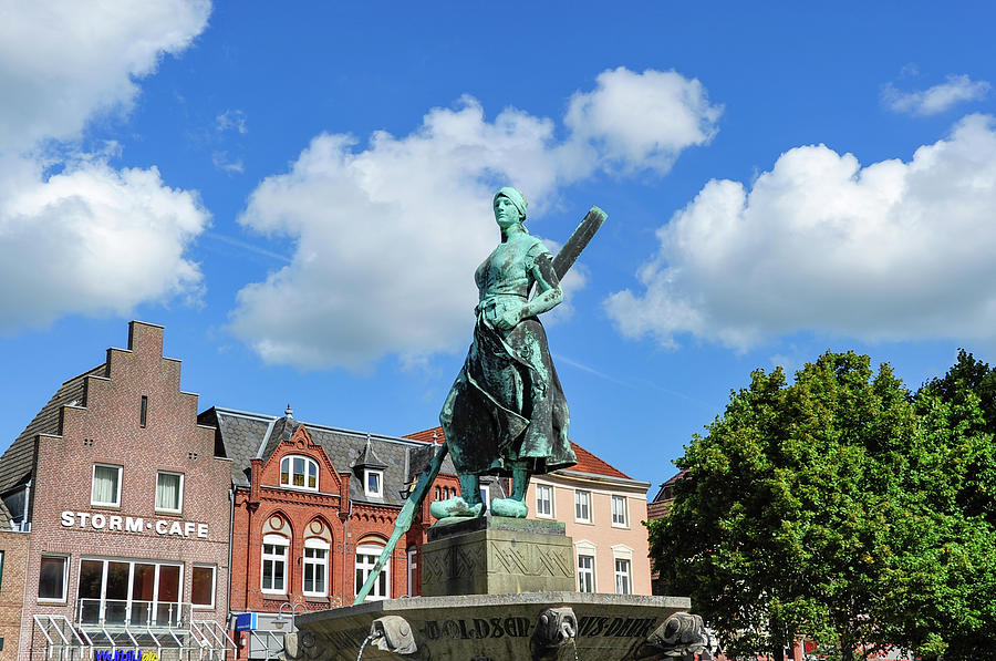 The Asmussenwoldsen Monument On The Market Square In Husum, Schleswig