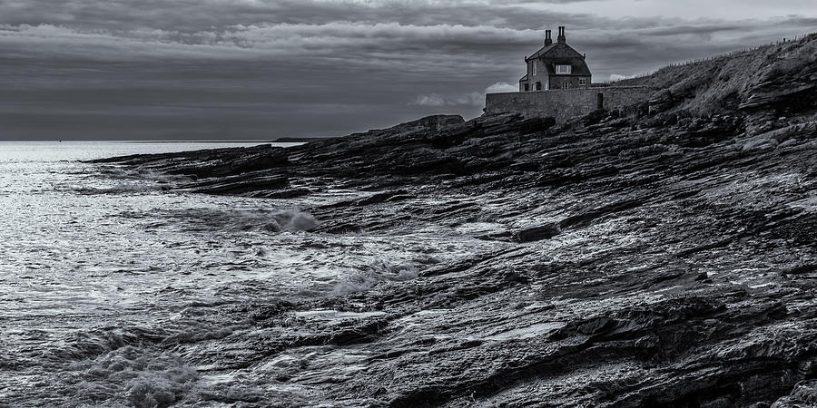 The Bathing House sea0012 Photograph by David Pringle | Fine Art America