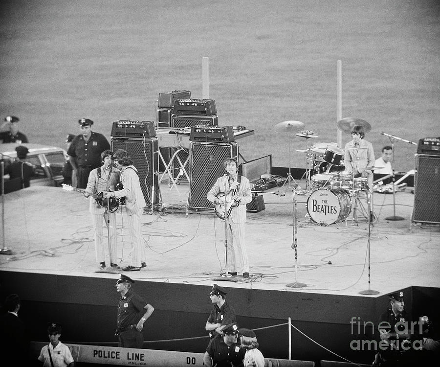 Paul Mccartney Photograph - The Beatles At Shea Stadium by Bettmann