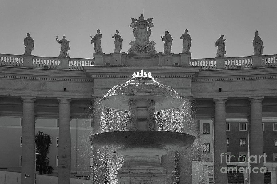 The Bernini Fountain Photograph by Stefano Senise