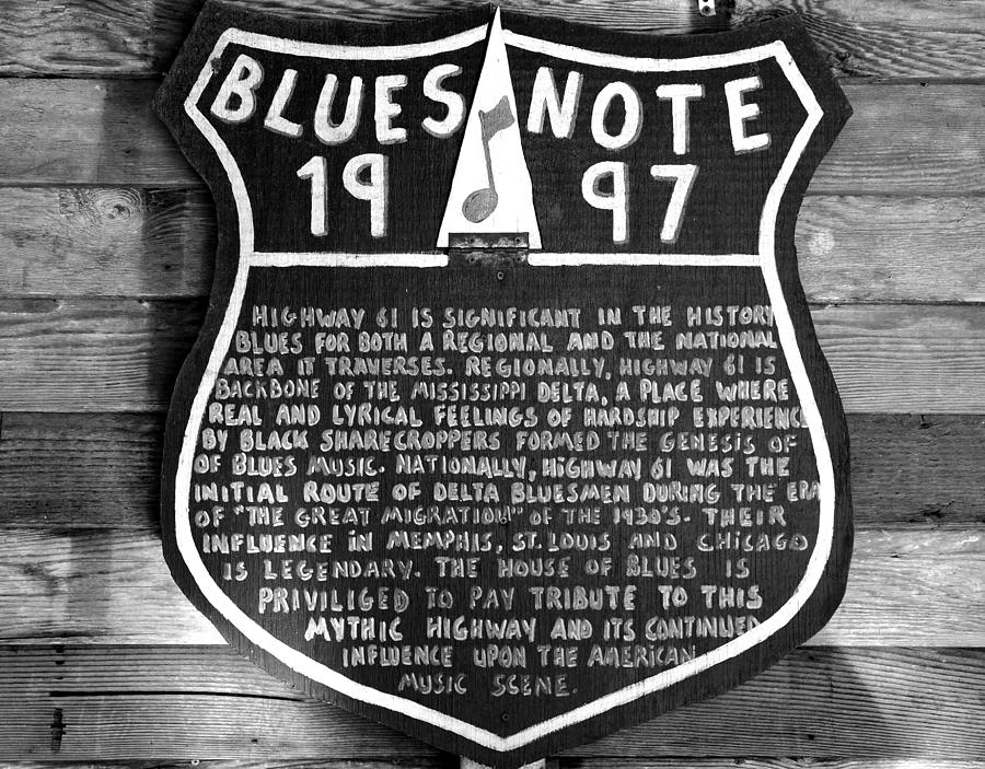 The blues and highway 61 Photograph by David Lee Thompson