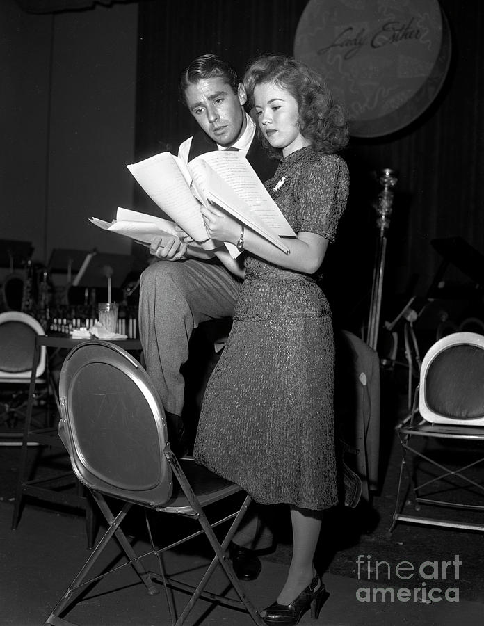 The Camel Screen Guild Players Photograph by Cbs Photo Archive The Camel Screen Guild Players Photograph by Cbs Photo Archive