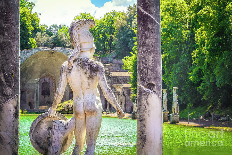 The Canopo Of Villa Adriana In Tivoli - Lazio - Italy - The Back Of A Statue With Helmet And Shield Photograph