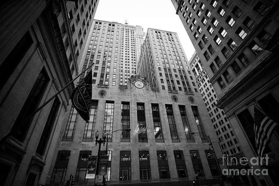 The chicago board of trade building on a dark overcast day in the ...