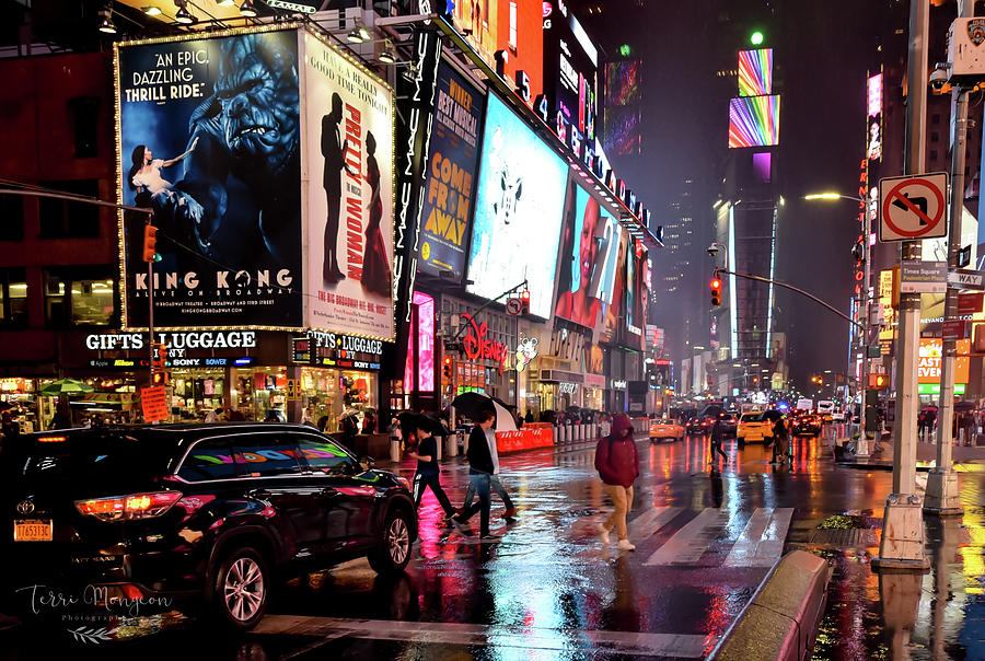 Times Square Photograph - The City that Never Sleeps by Terri Mongeon