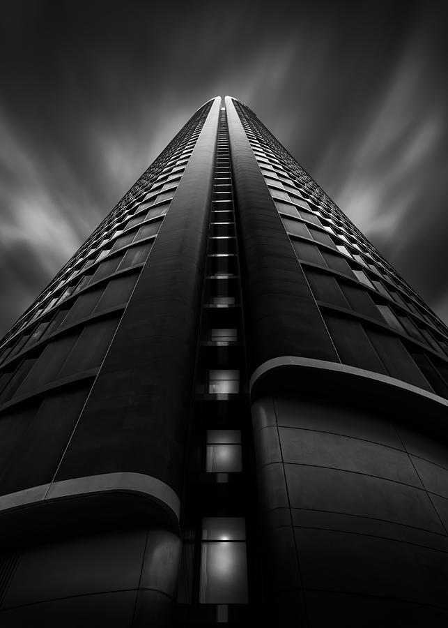 Architecture Photograph - The Dark Skyscraper by Juan Lpez Ruiz
