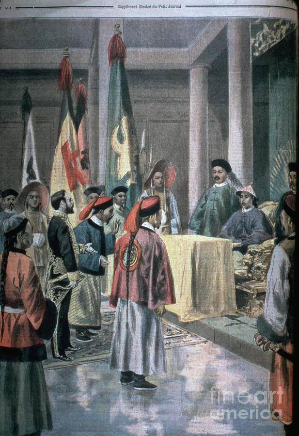 The Emperor Of China Receiving Photograph by Bettmann