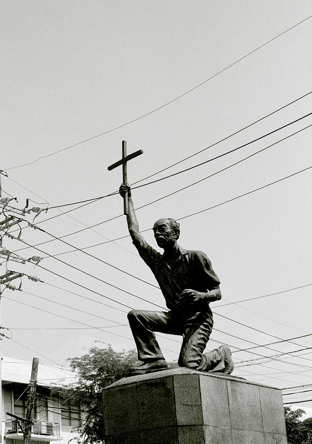 The Evangelist In Manila Photograph by Shaun Higson