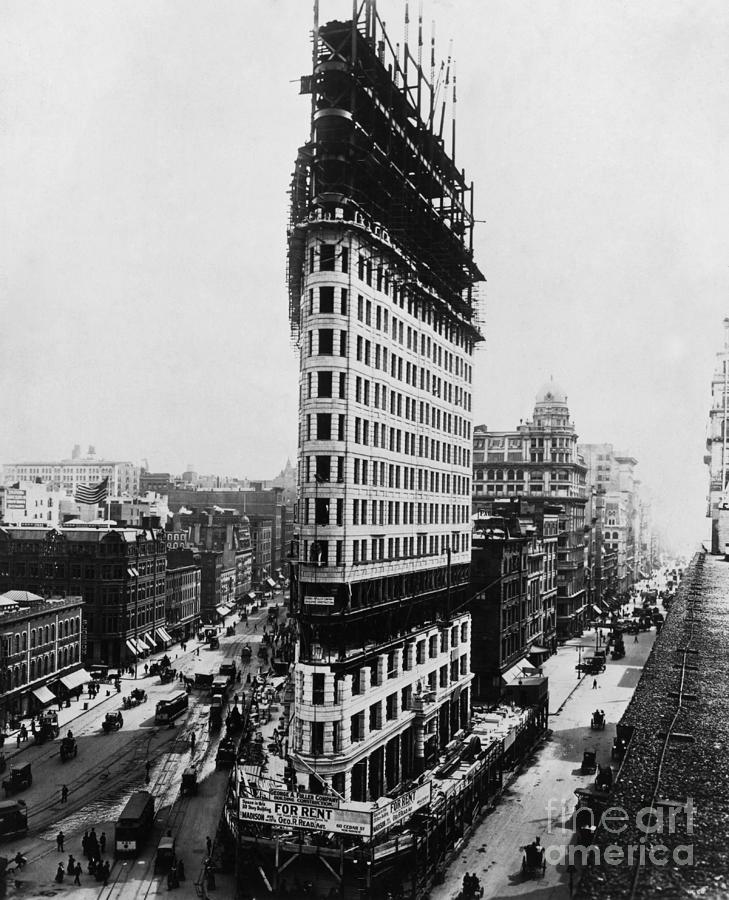 The Flat Iron Building Photograph by Bettmann
