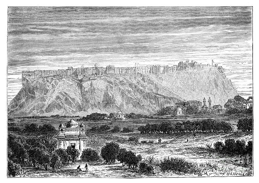 The Fortress Of Gwalior Drawing by Print Collector