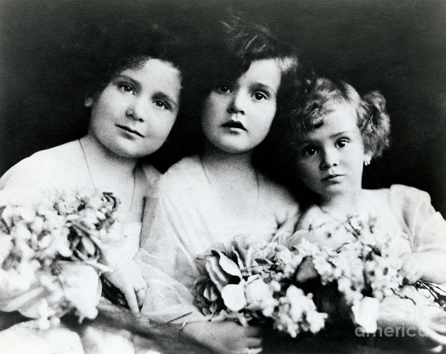 The Gabor Sisters As Children Photograph by Bettmann