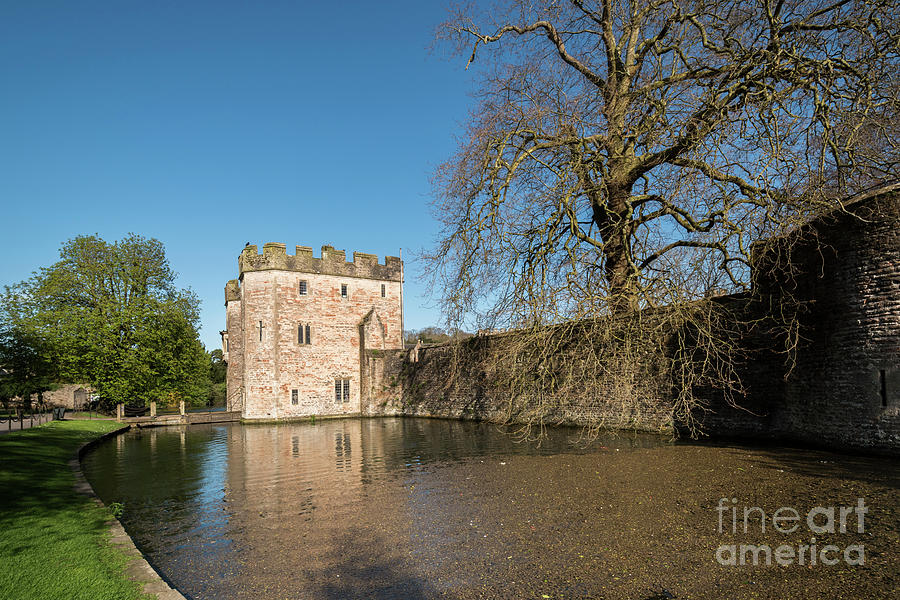 The Gatehouse And Moat Photograph by Wendy Wilton