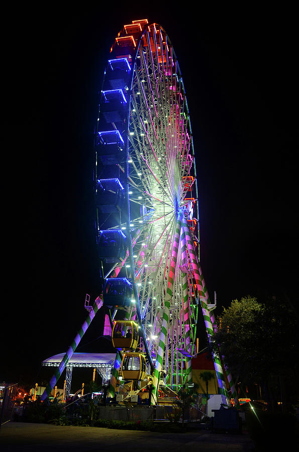 The Giant Wheel of Ferris Photograph by David Lee Thompson
