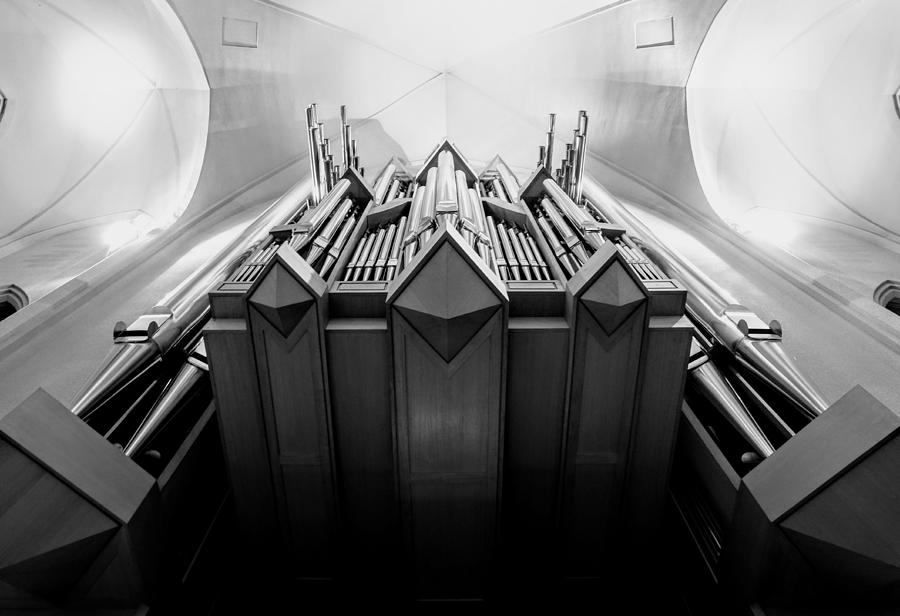 The Hallgrimskirkja Organ Photograph by Elizabeth Allen