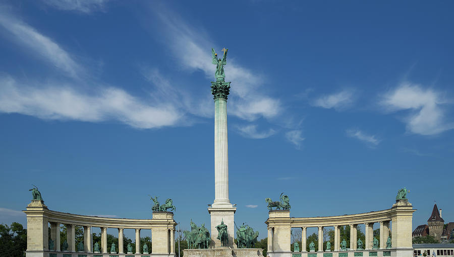 City Living Digital Art - The Heroes Square, Hungary, Budapest by Lost Horizon Images