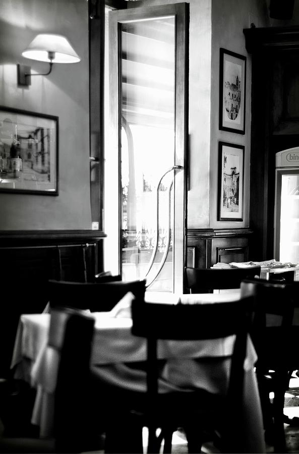 The Interior Of An Italian Restaurant Photograph by Jamie Watson - Fine ...