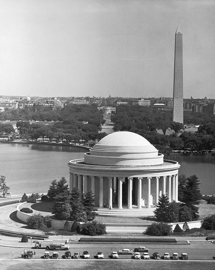 The Jefferson Memorial In Washington Photograph by Keystone-france