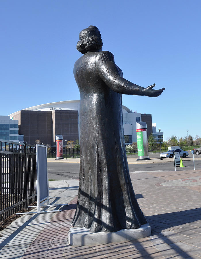 The Kate Smith Statue Photograph by Bill Cannon