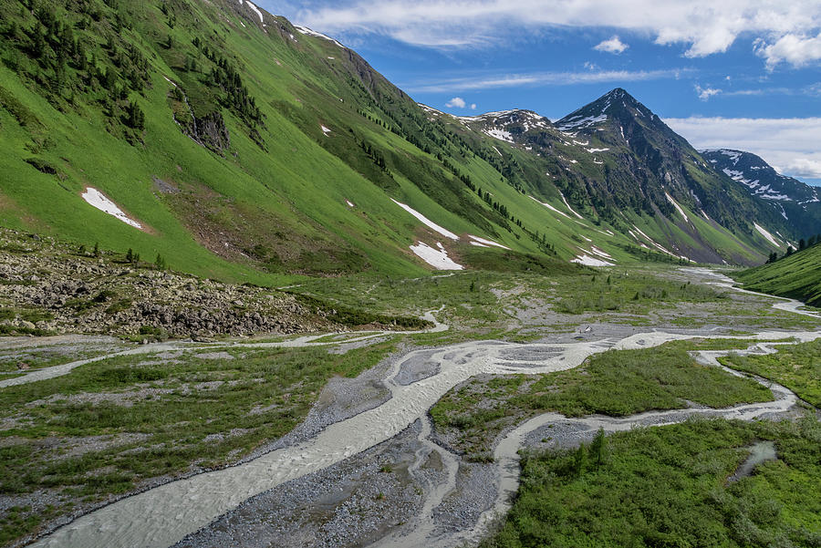 The Katun River, Belukha Natural Park. Altai Republic Photograph by Olga Kamenskaya / Naturepl.com The Katun River, Belukha Natural Park. Altai Republic Photograph by Olga Kamenskaya / Naturepl.com